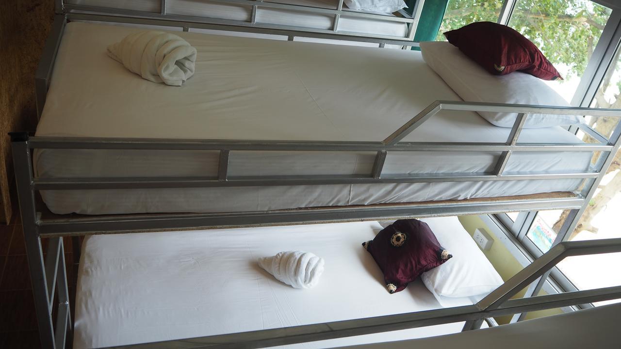 Chaokoh Phi Phi Hostel Kültér fotó